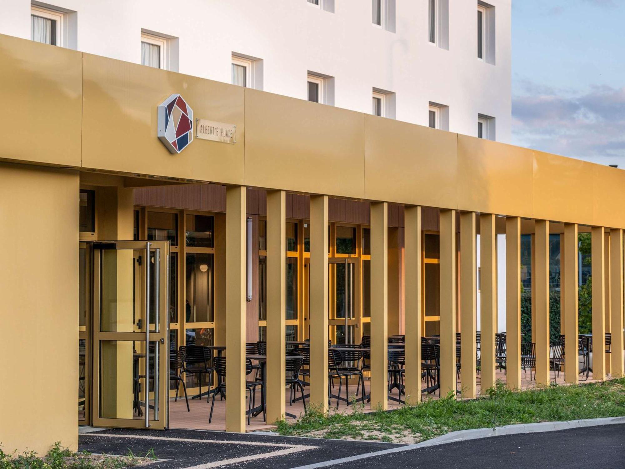 Ibis Nantes Treillieres Hotel Exterior foto