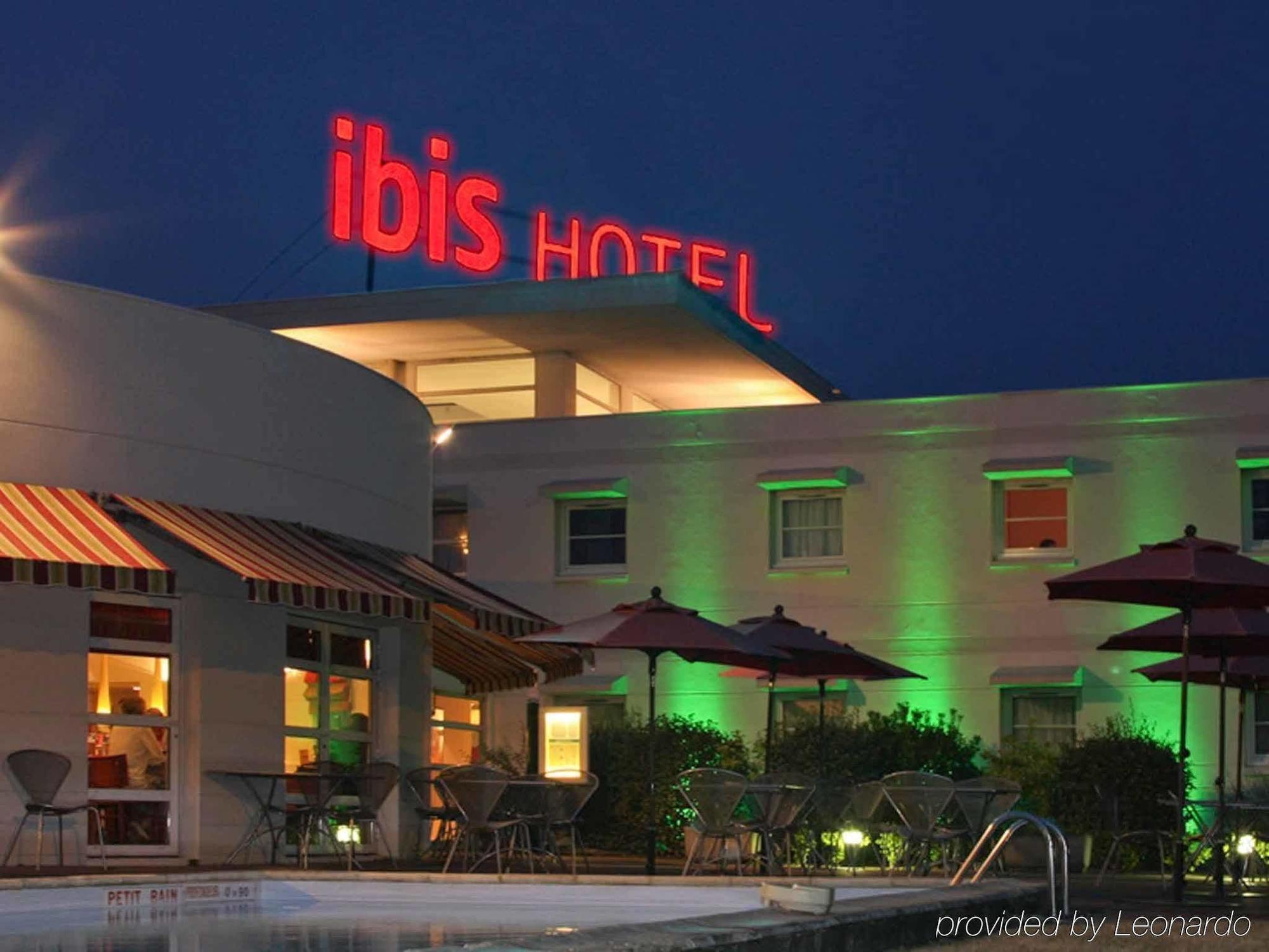 Ibis Nantes Treillieres Hotel Exterior foto