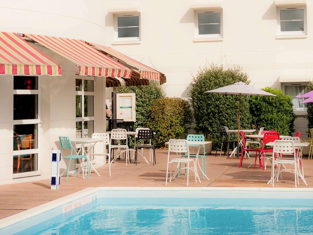 Ibis Nantes Treillieres Hotel Exterior foto